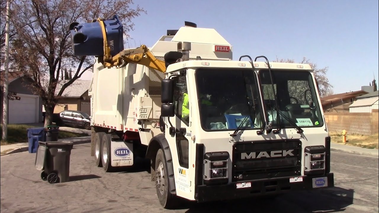 Big Truck Rental: WM Mack LR Heil Python Garbage Truck