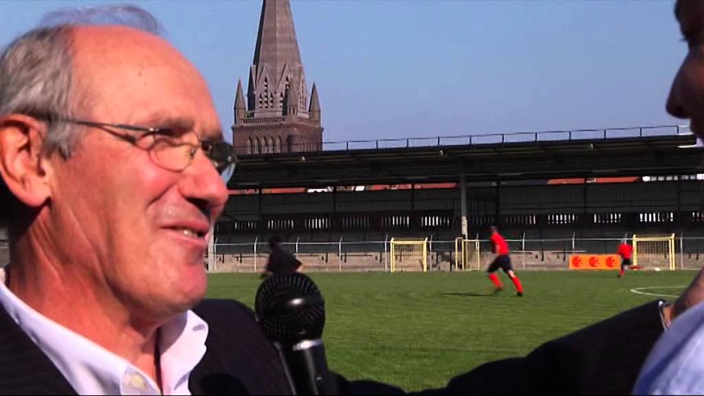 'Victorie': veteranenvoetbalmatch in het oude voetbalstadion van FC Beringen (2008)