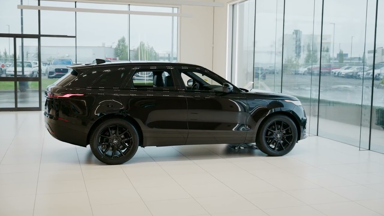 *SOLD* 2026 Range Rover Velar Dynamic SE | Santorini Black | LA814078