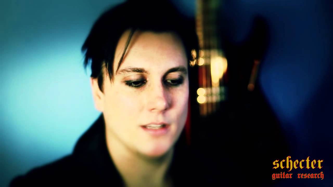 Schecter Artist SYNYSTER GATES Interview