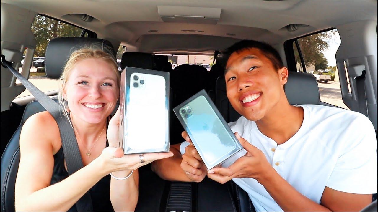 Unboxing Brand New iPhone 11 MAX PRO!