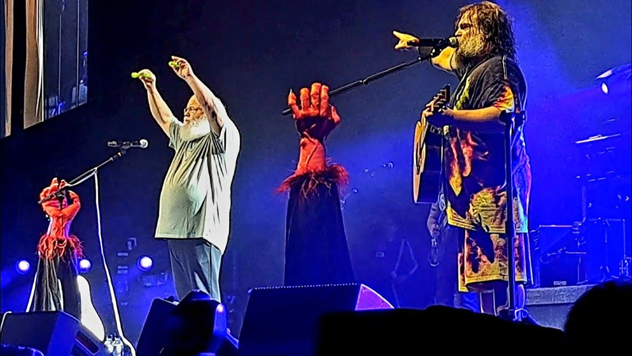 Tenacious D (live) - Double Team (with band and crew intros/solos) - Hydro, Glasgow 2024