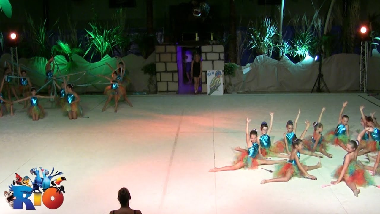 Gala de fin d'année FAC Gymnastique Rythmique Sportive - Poussine compétition