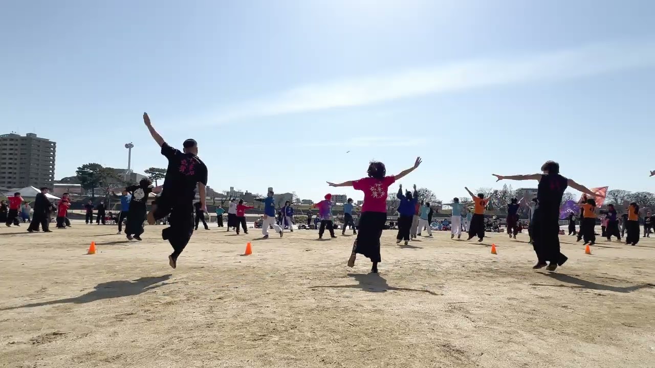 元祖カバヤキ節 口上 桜華乱舞 iPhone あんたもどーだん 恥ずかしがらんと 踊らんかん  2026年