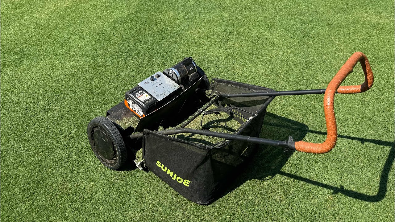ReelCNC : Scott’s 18” reel mower conversion. A closer look at how this thing is wired up!