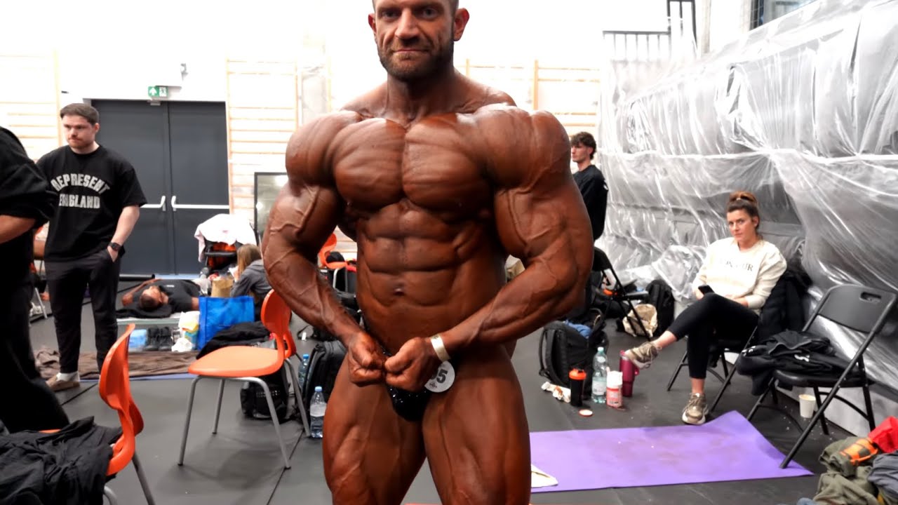 KULTURYŚCI NIE MAJĄ PRZY MNIE ŁATWO!- PYTAMY NA ZAWODACH PRO