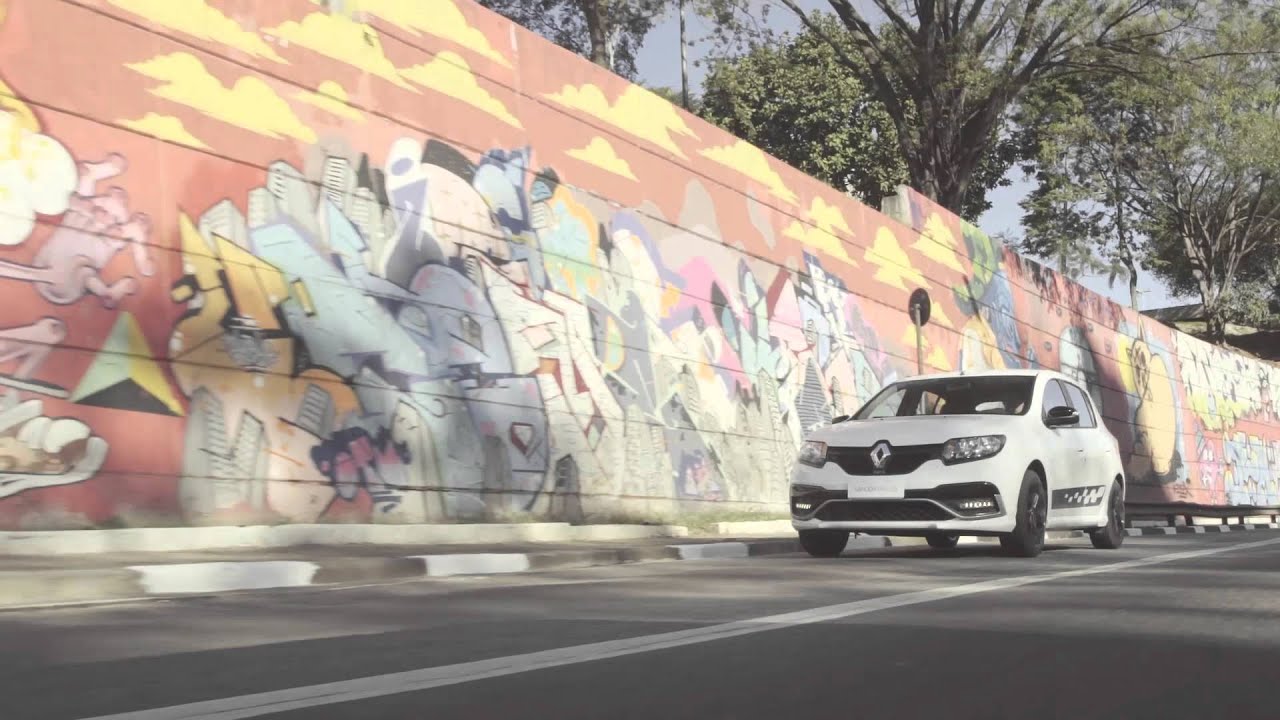 Renault Sandero R.S. 2.0 presentation
