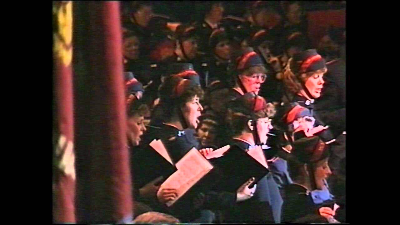 STAFF SONGSTERS AT CONGRESS 1990 DEVOTIONAL MEETING