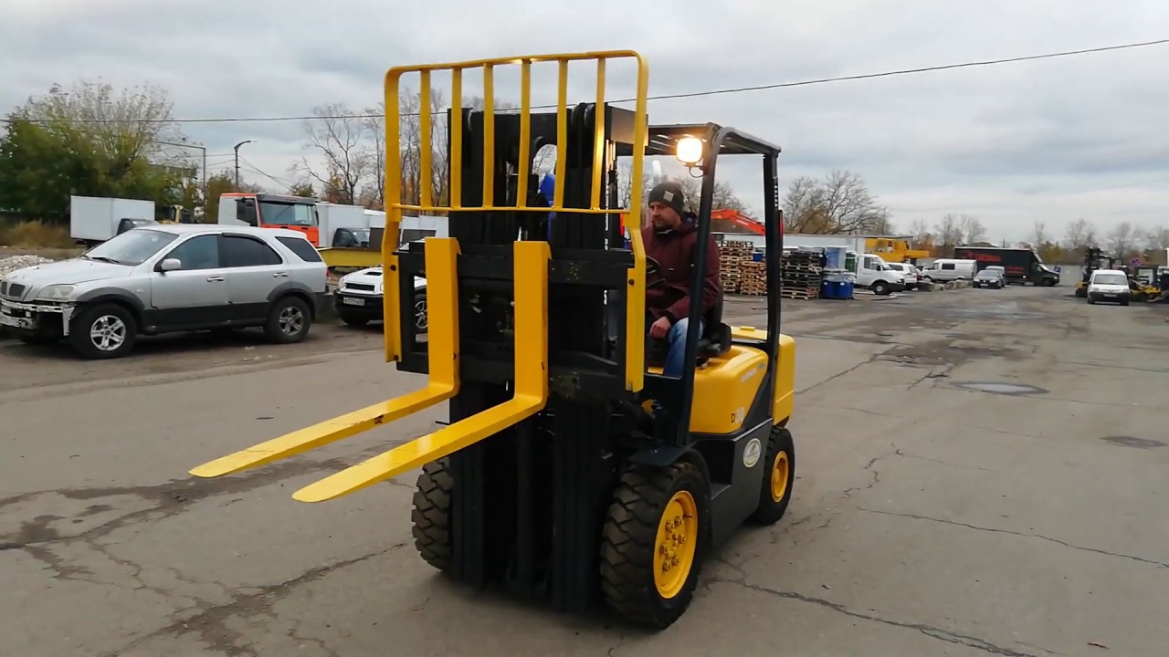 Вилочный погрузчик DOOSAN D30S-3