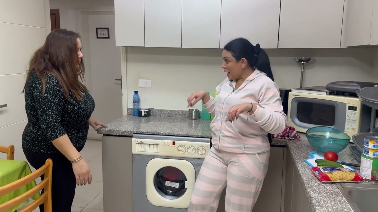 نهفات جويس والضهرة بالبيجاما 