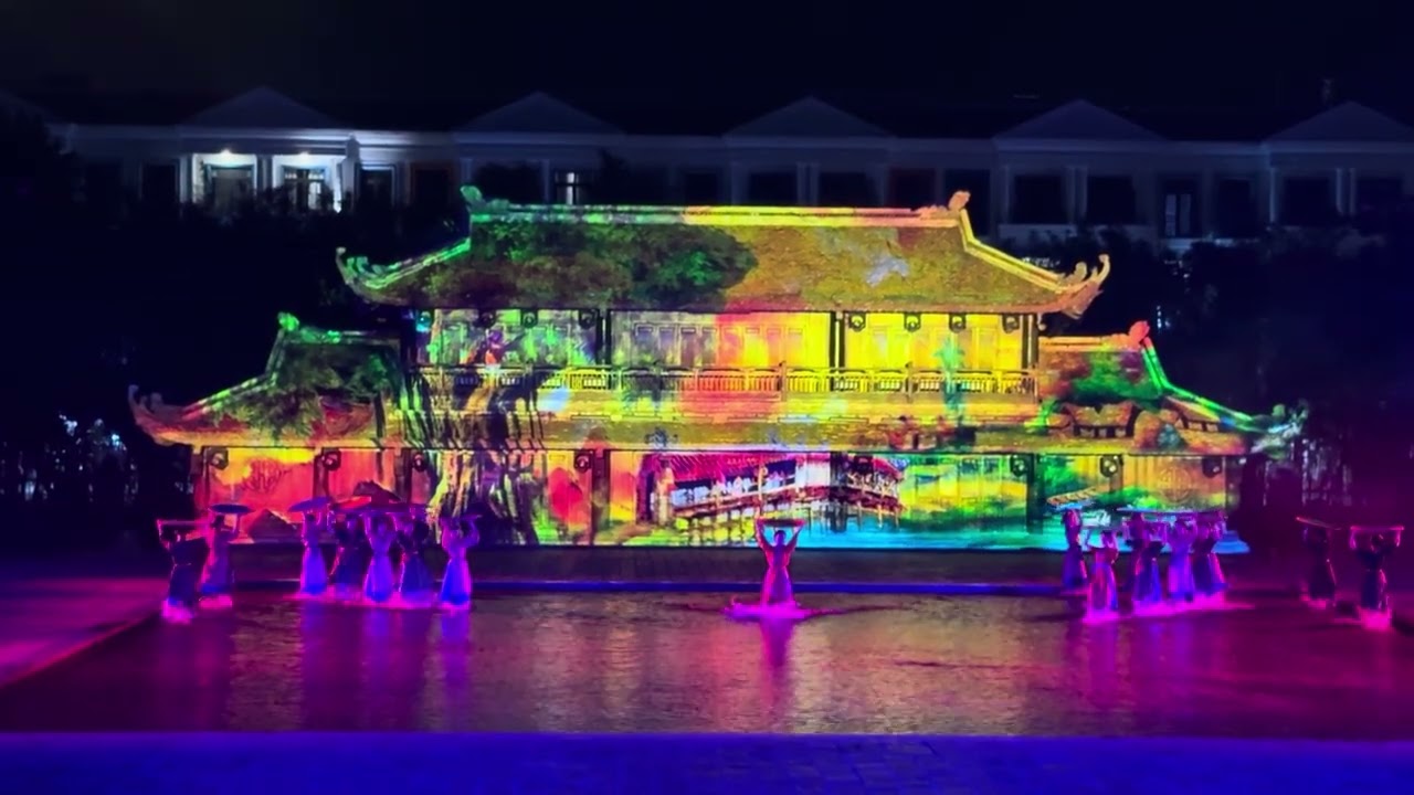 Tinh Hoa Viet Nam - Grand World Phu Quoc