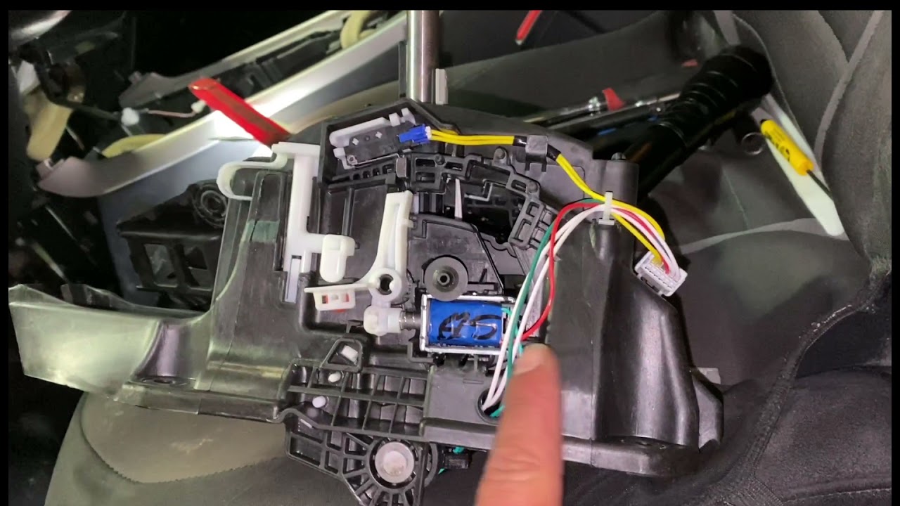 2014 Nissan Altima stuck in park/Palanca de cambios no sale de “P”