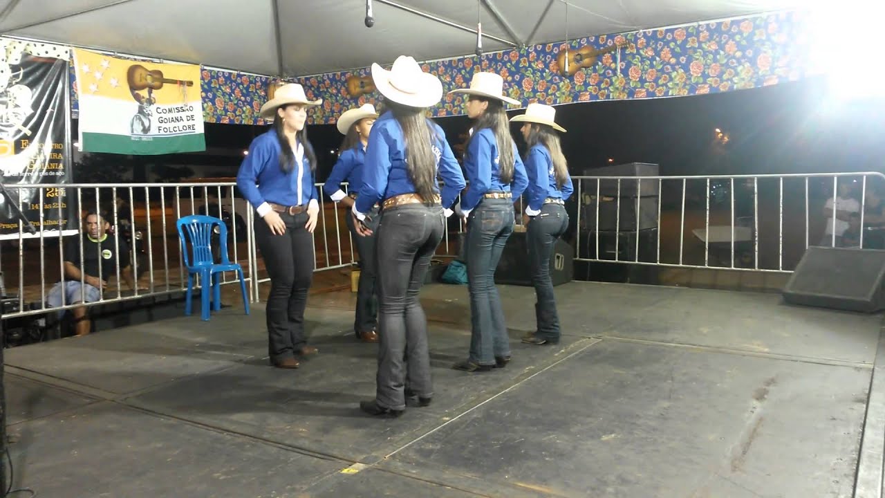 CATIRA TRADIÇÃO SERTANEJA DE ITAGUARI NO 2° ENCONTRO DE CATIRA DE GOIANIA DIA 25/04/2015