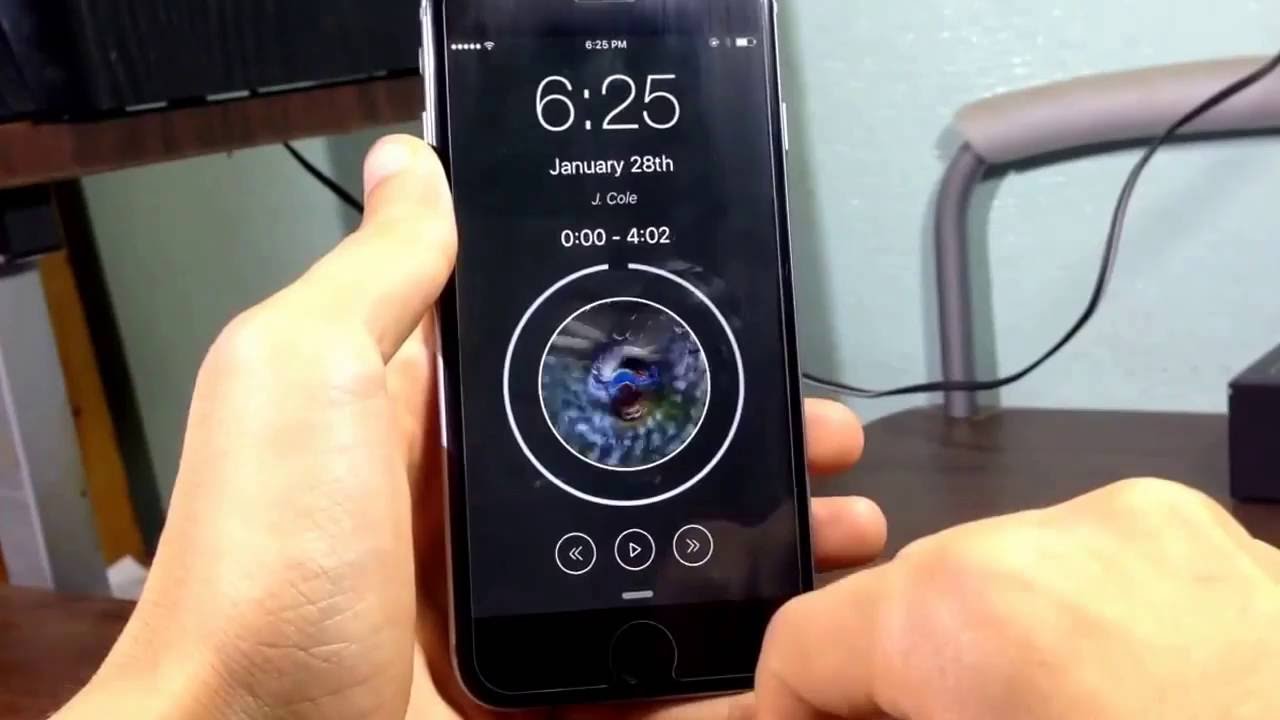 Top 10 best lockscreen tweaks iOS 9.3.3