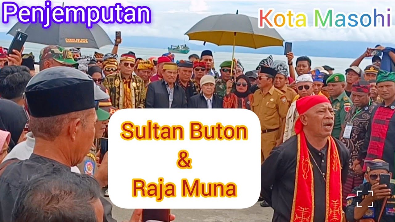 Suasana Penjemputan Sultan Buton Dan Raja Muna Di Masohi MALUKU TENGAH 