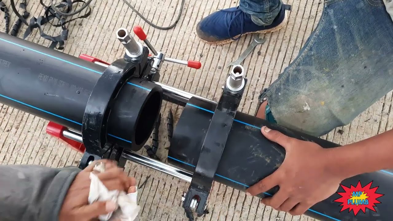 Pemasangan Pipa HDPE Dengan Alat manual