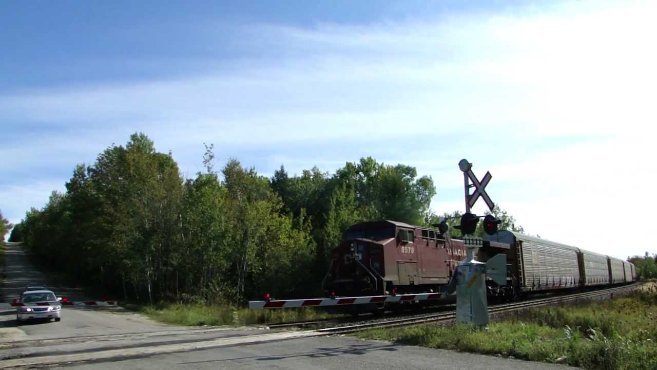 CP 9716 met CP 8907 at Medonte 2/2 (16SEP2011)