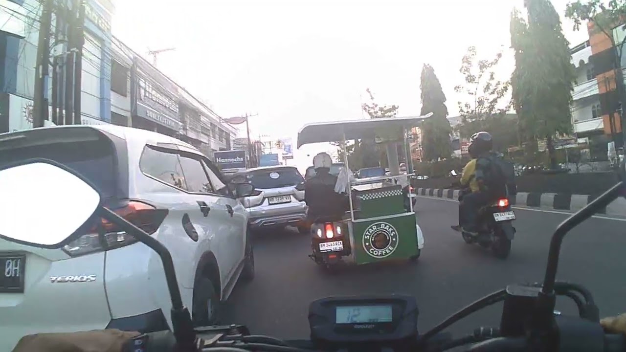 VLOG DALAM PERJALANAN MENUJU KE RUMAH.