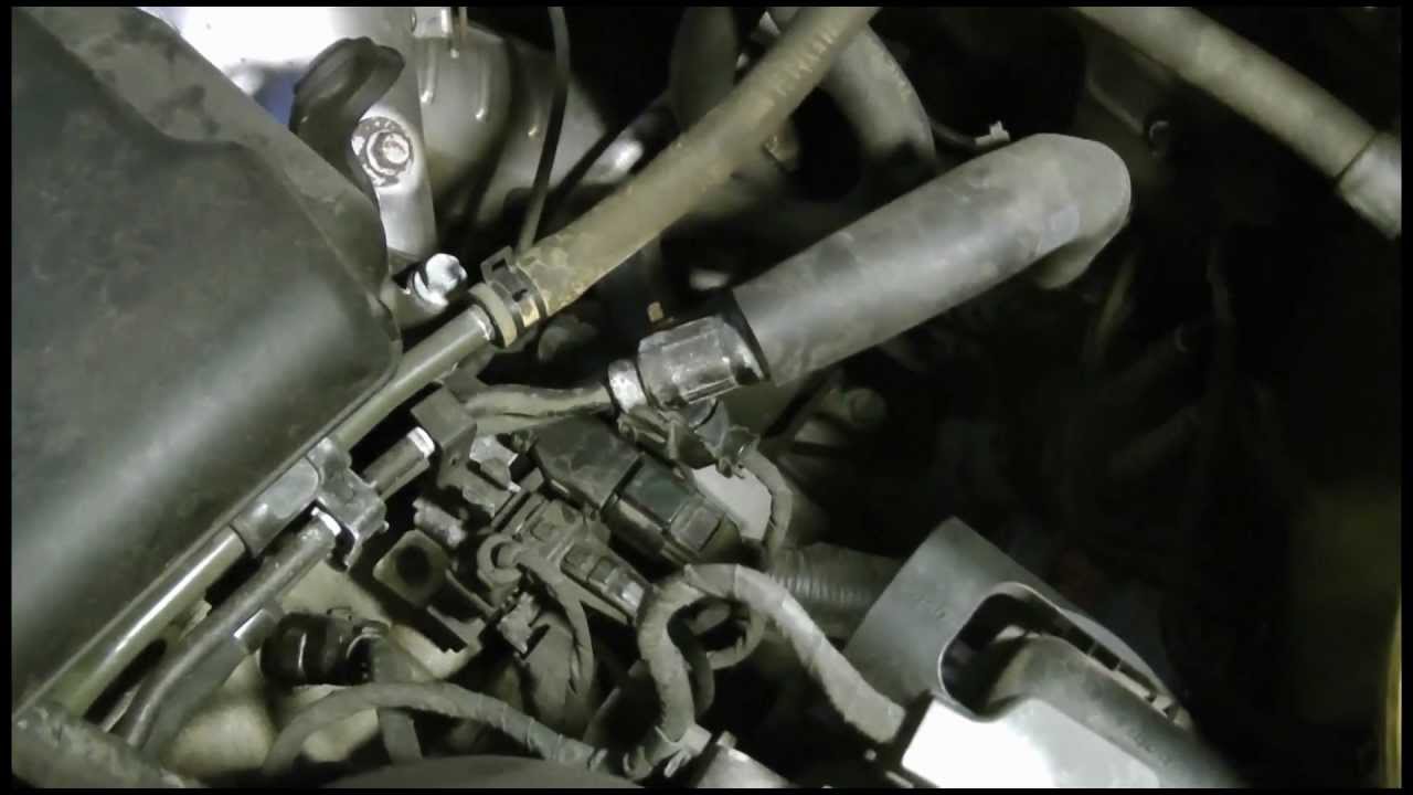 Upper O2 Sensor Replacement 2007 Sonata.mov