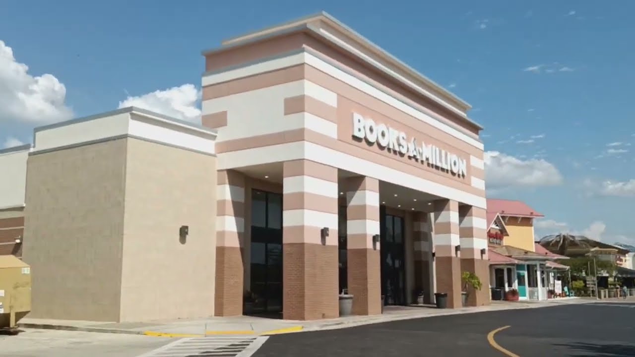Around Brandon Mall in Brandon, FL
