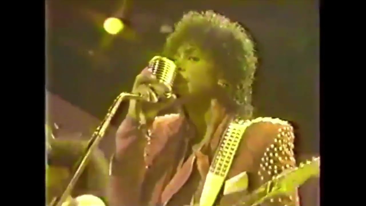 Jesse Johnson's Revue - 