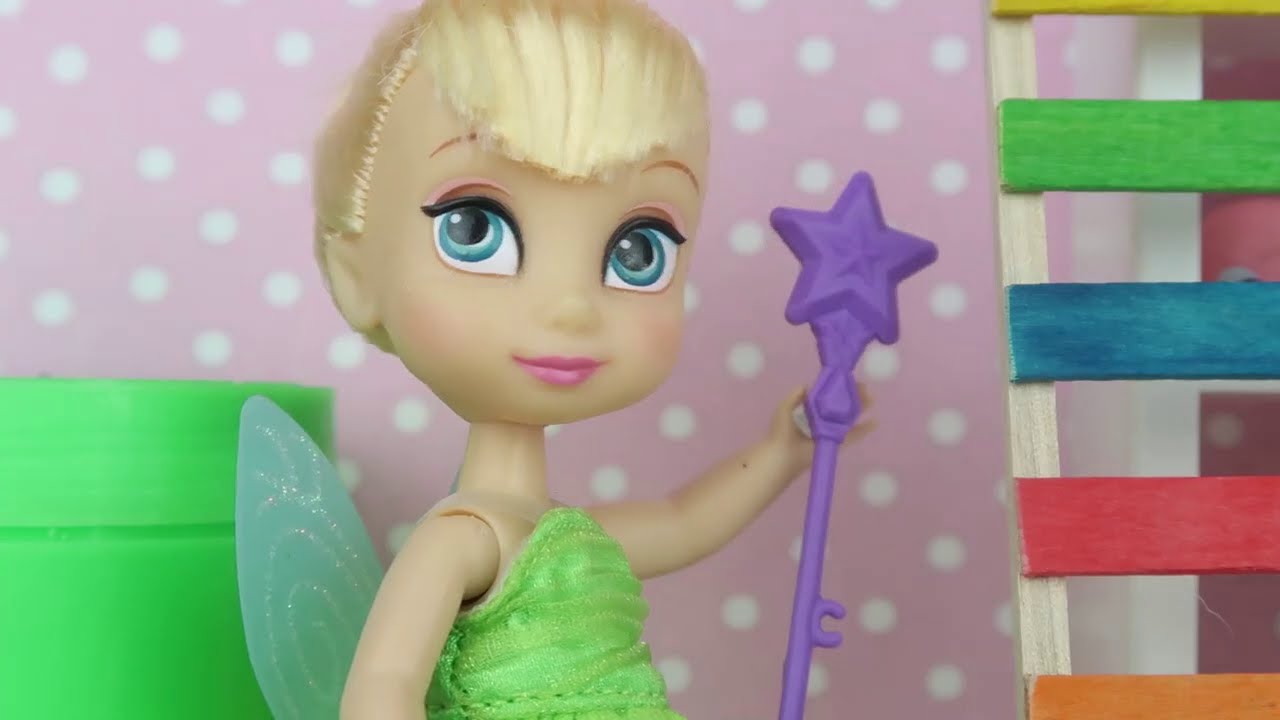 The Juniors are TEENAGERS for 1 DAY | Princess Dolly