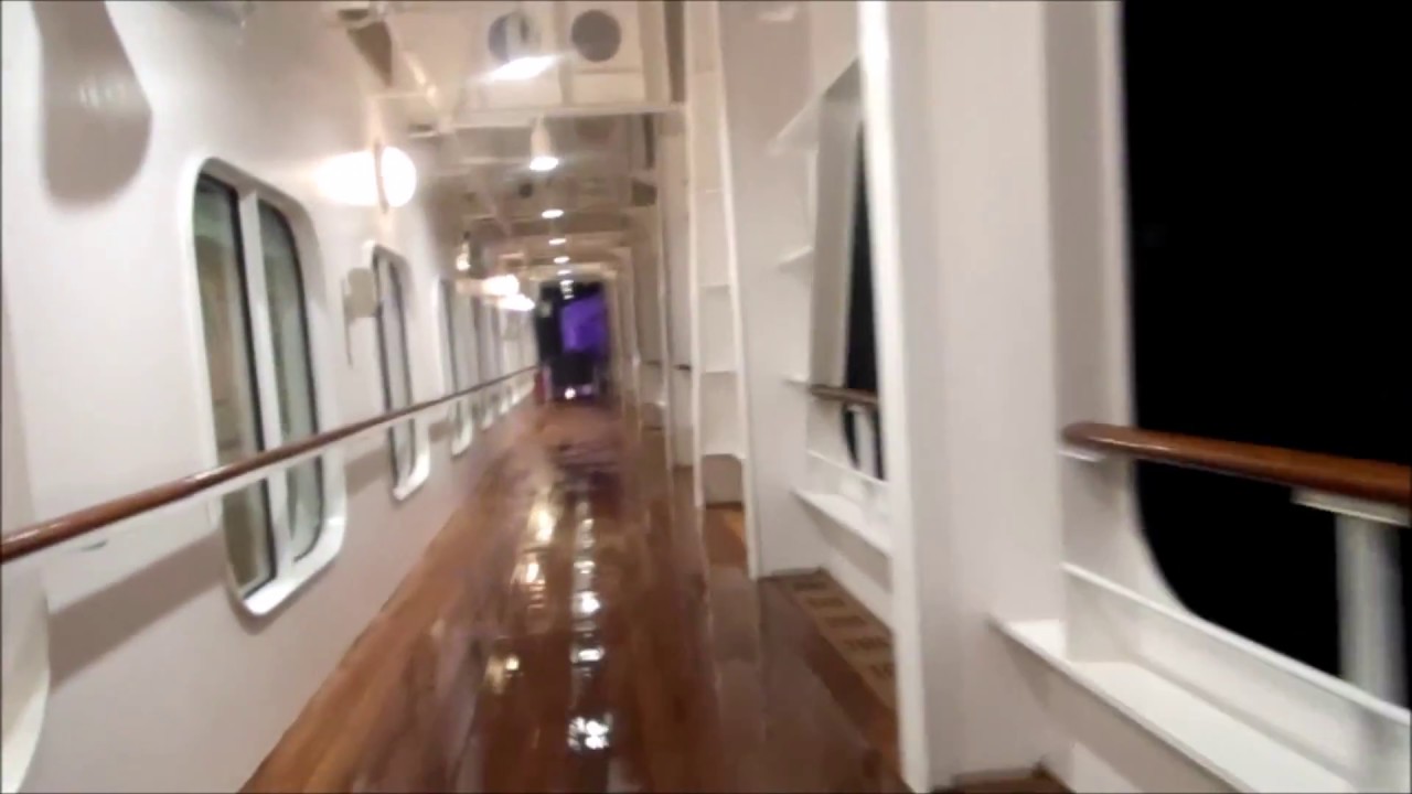 Passing Over RMS TITANIC on a stormy night | On board of Remastered Queen Mary 2