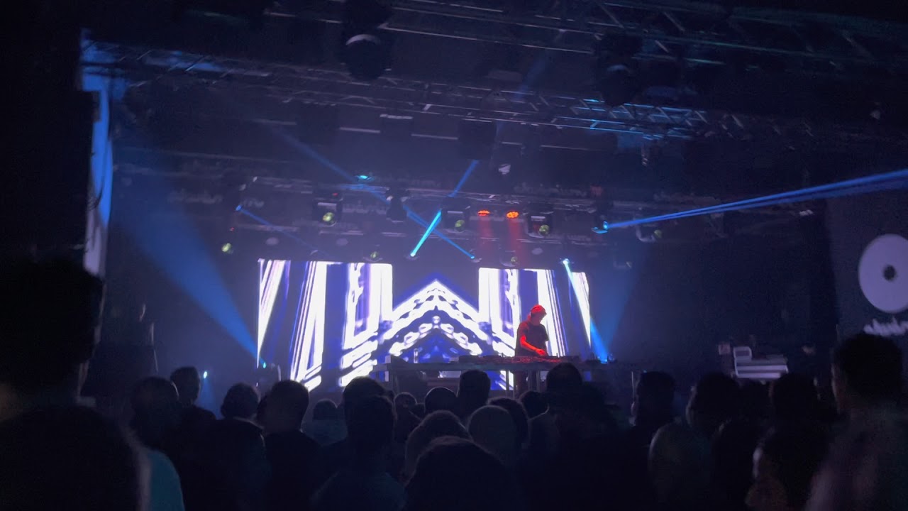 Hernan Cattaneo all night long at Akvárium Club, Budapest 09-0ct-2021 part 2