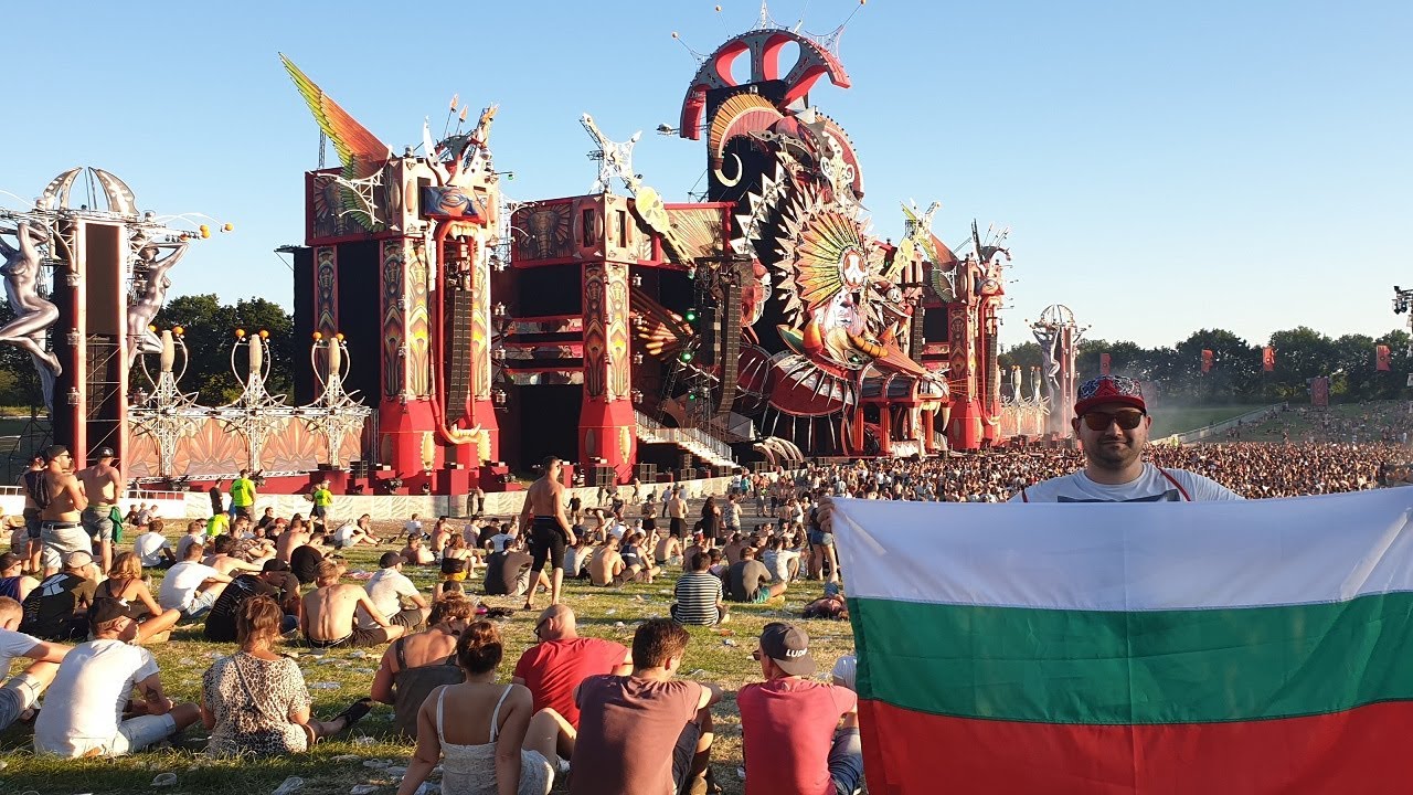 Пътят до Defqon.1 | Влог