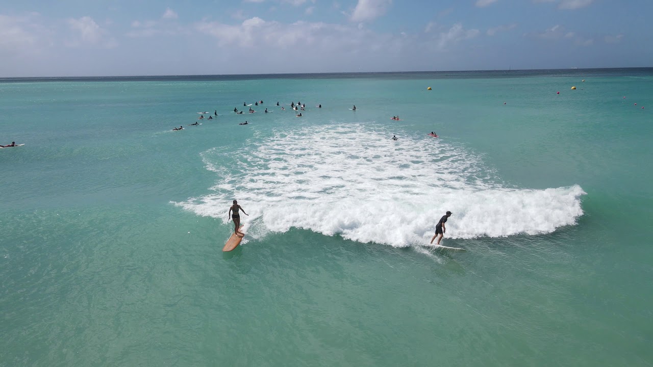 Waikiki longboarding at Queens Feb. 26, 2021 mid morning