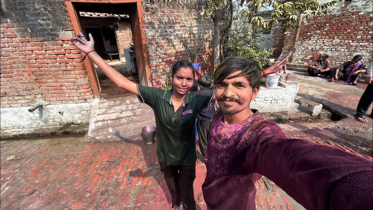 Happy Holi | Gao ki Holi  | Bahubali 🤯 | DSV | BAREILLY 