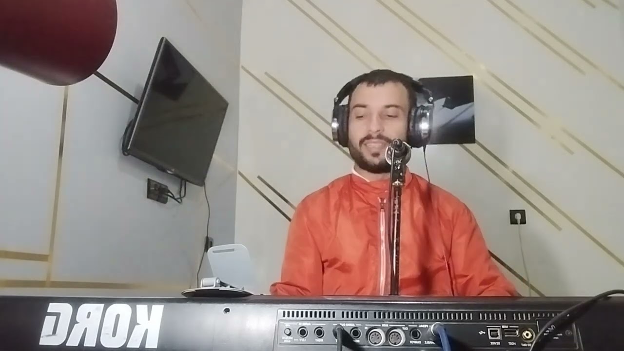 اول حب فحياتي 🎹🎧 لايف