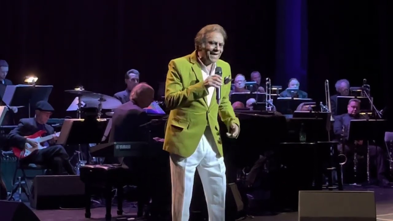 @johnnymathismusic  medley