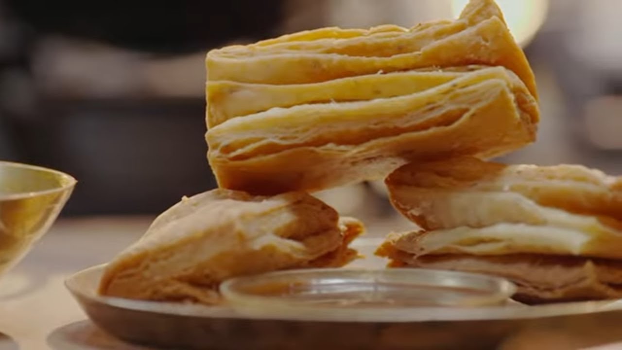 सतपुरे - Satpura - Layered Spicy Peas & Potato Puff - Delicious Indian Vegetarian Recipe - Zee Zest