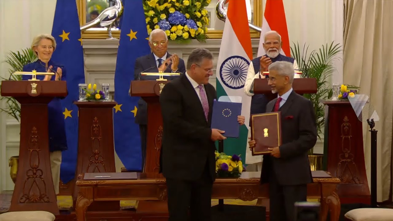 PM Modi at joint press meet with President of European Commission & President of European Council 📱