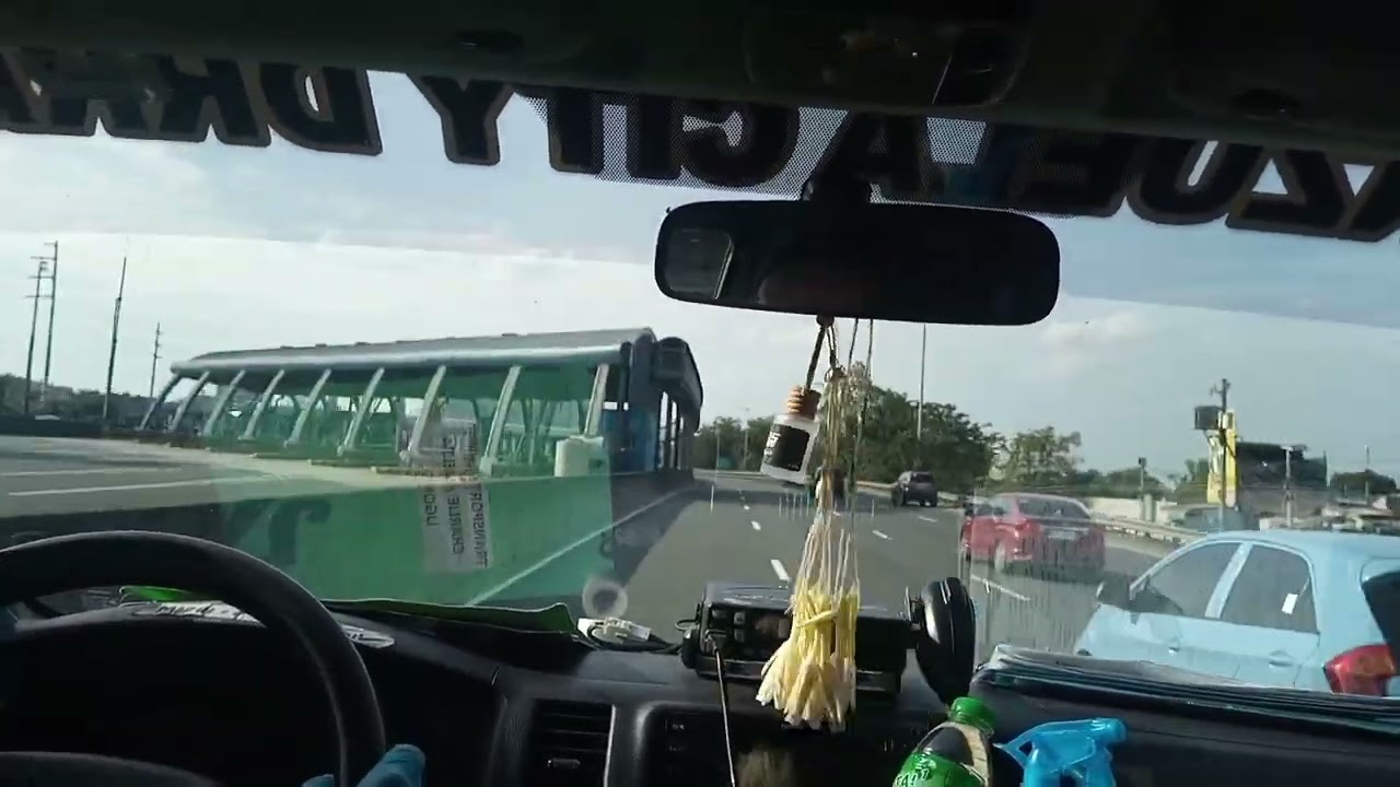Driving an ambulance in philippines is quite hard ( Level 2 )