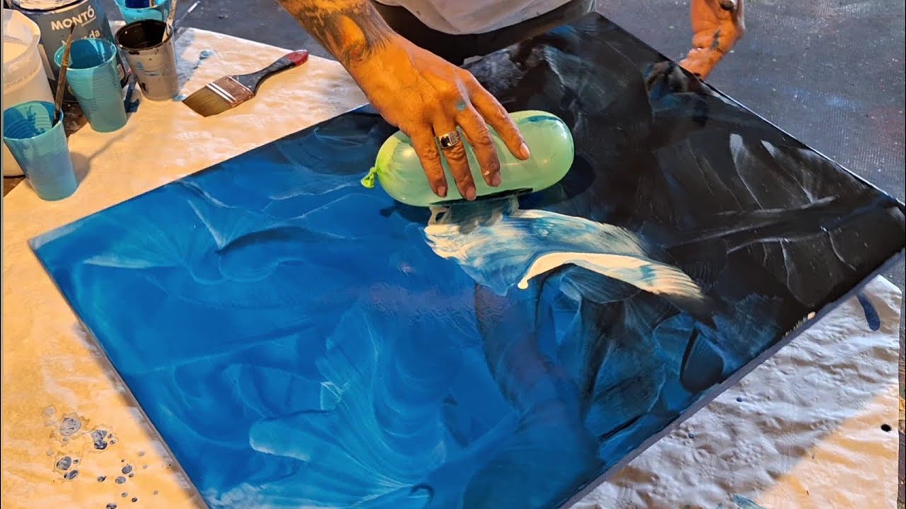 ARTE FLUIDO MÁGICO ✨️ 🎨 PINTANDO CON UN GLOBO 🎈  UN ABSTRACTO ORIGINAL 👌💥 ARTE Y TERAPIA 🔵⚫️⚪️