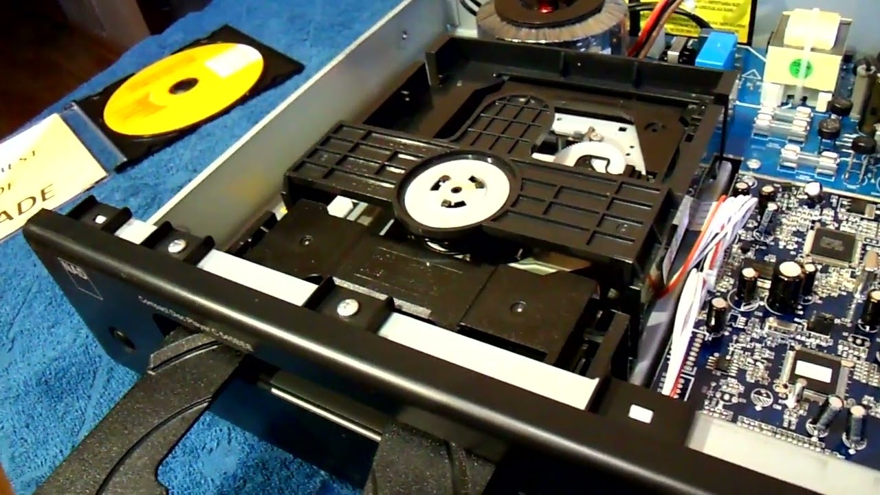 NAD C545BEE CDP (2009-12). Disc error. Обзор и профилактика. Восстановление работоспособности.