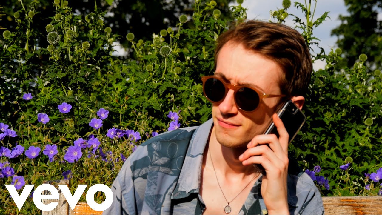 Puvi - Call On Me (Official Video)