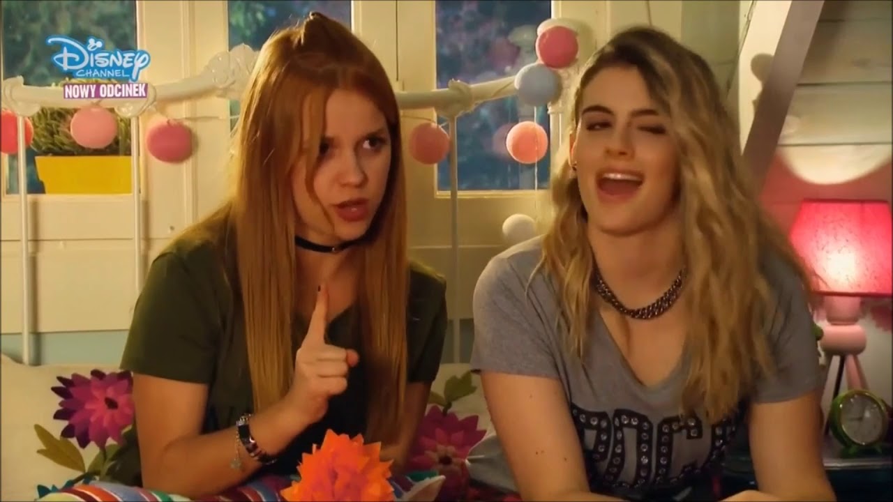 Soy Luna 3-Dziewczyny pytają się Luny o to,kogo by zabrała na bezludną wyspę[PL]Odc.48