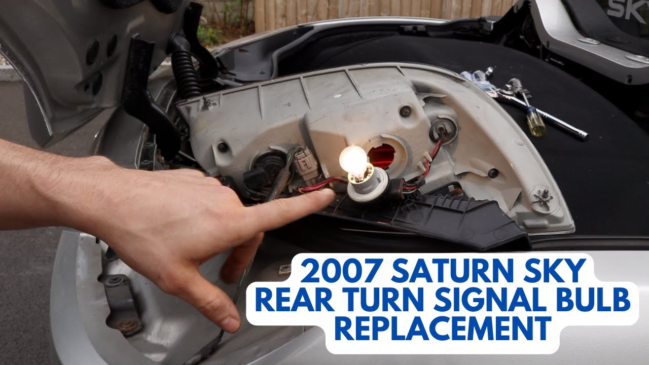 2007 Saturn Sky: Rear Turn Signal Bulb Replacement