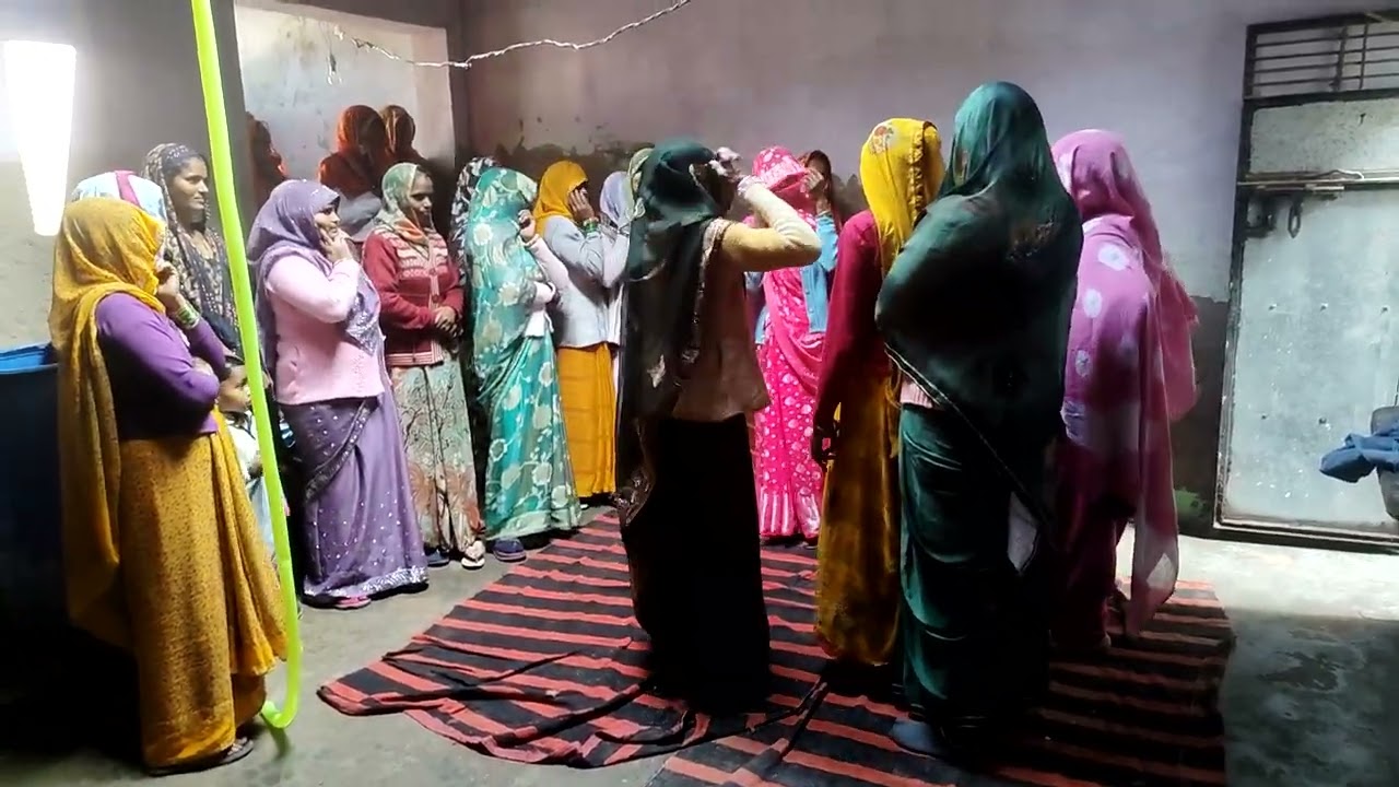 Mahila geet  village video mohit king vlogger 
