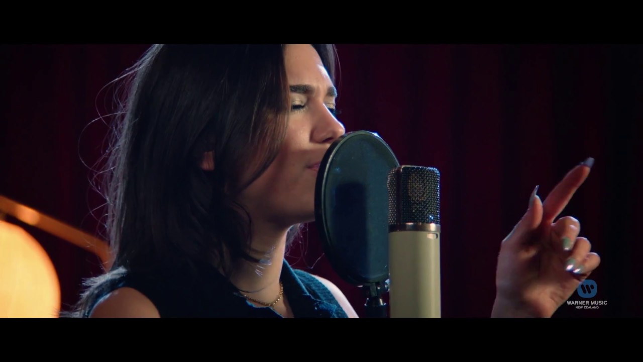 Dua Lipa – Thinking ‘Bout You (NZ Live Acoustic Session)