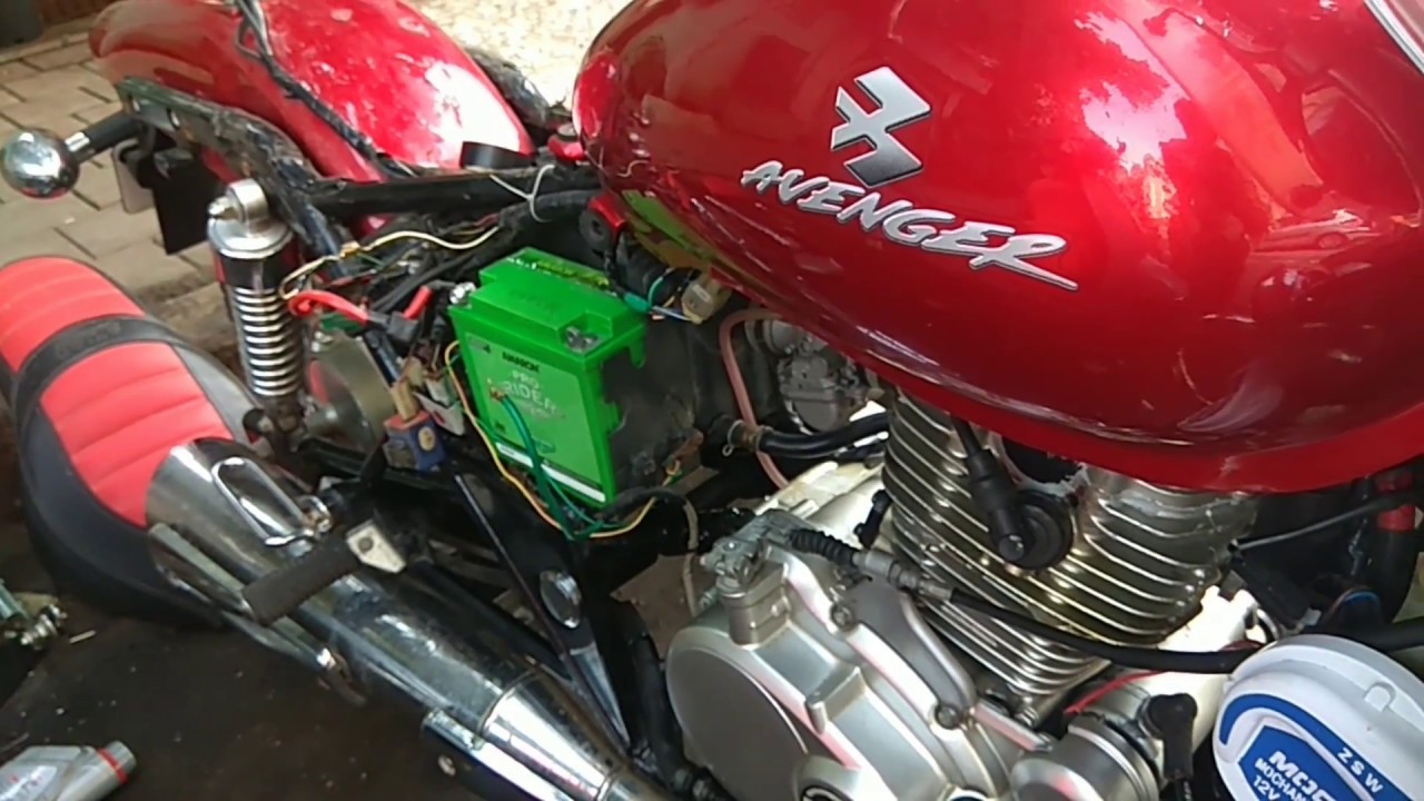 Bike  Avenger 200 charging problem बाइक एवेंजर 200 चार्जिंग की समस्या
