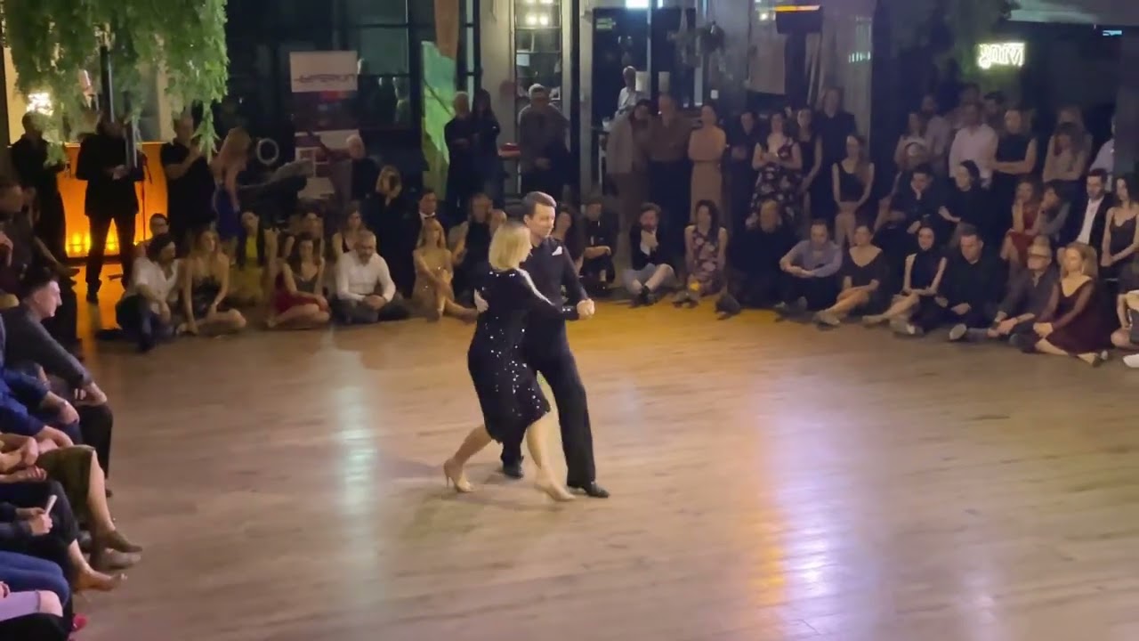 Patricia Grzybek and Jakub Grzybek - Cinema Paradiso (Se)