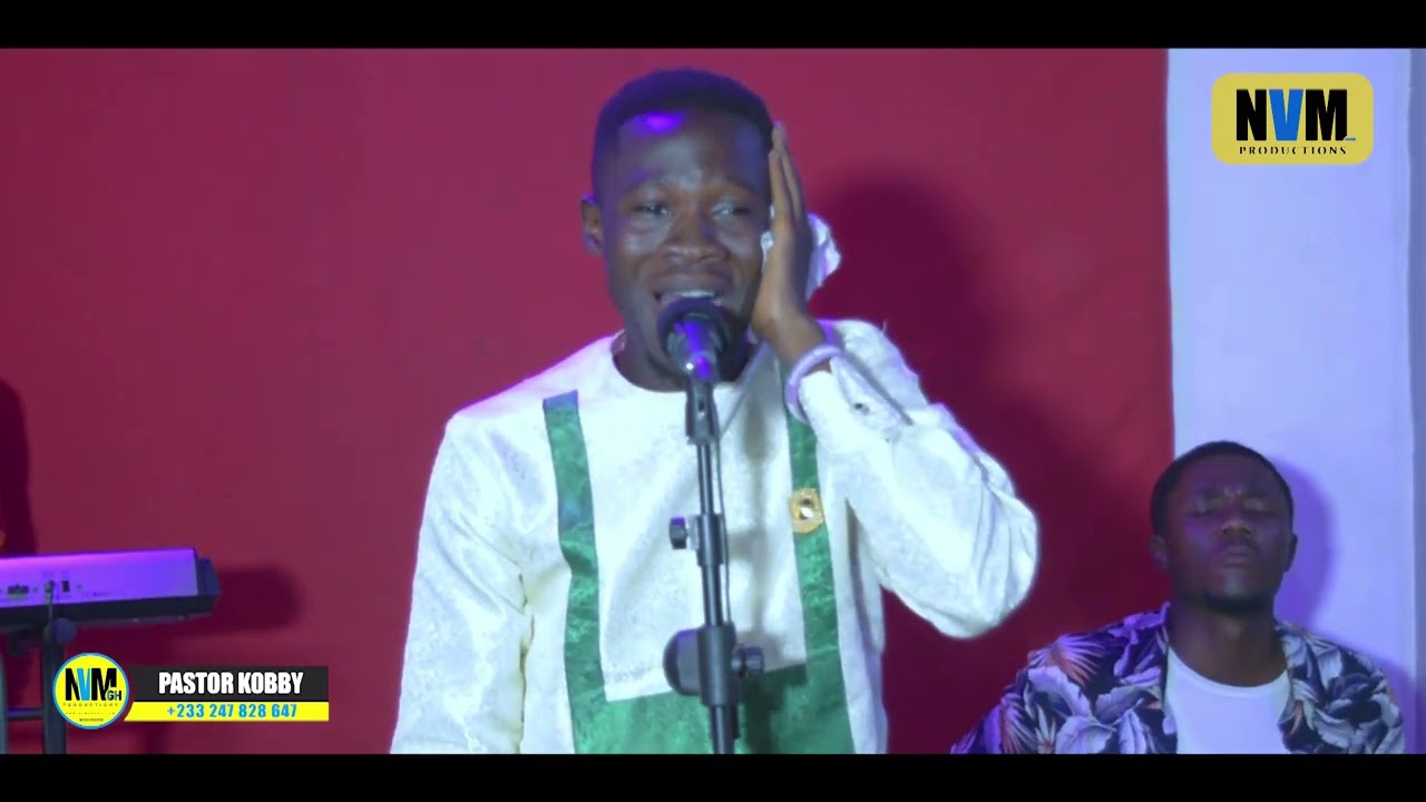 Pastor Kobby pours out his heart in this worship session........