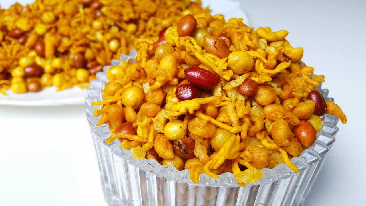 চানাচুর রেসিপি • Bombay Mix Recipe • Chanachur Recipe • CooKing Buzz