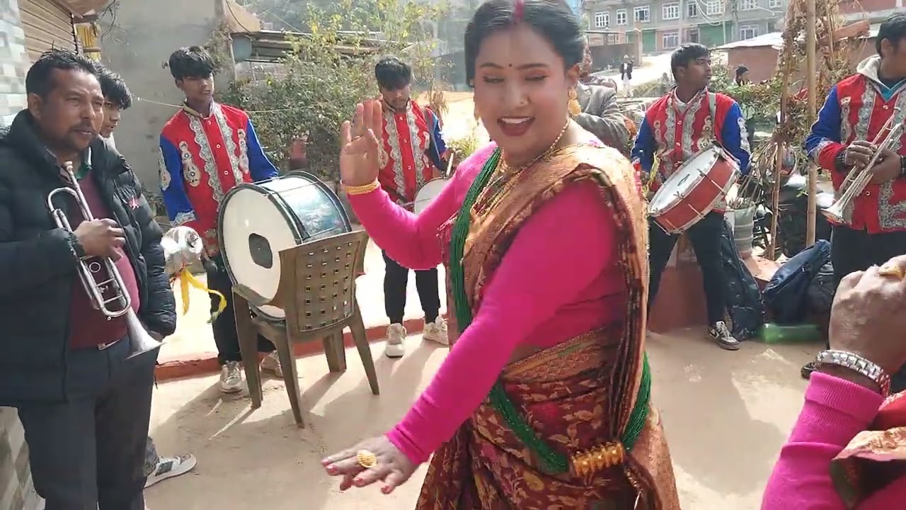 Band Baja Chandiswori Look geet #9841582634*9843043488#