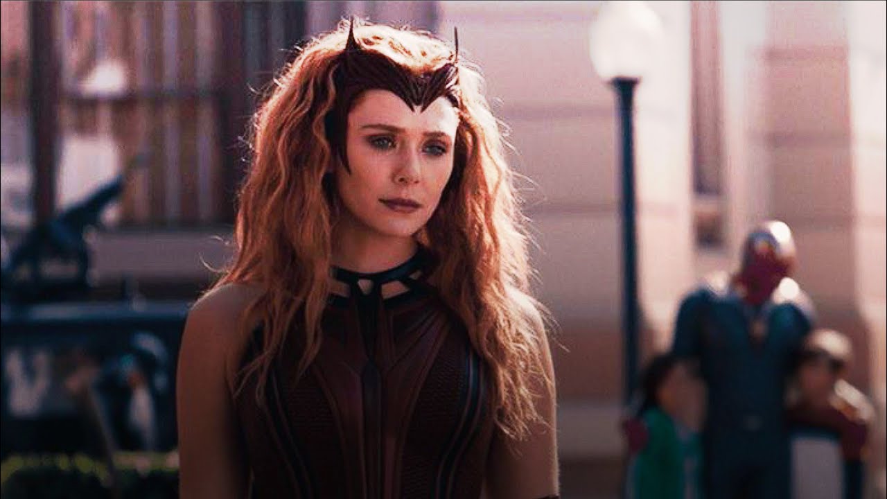 wanda maximoff/ scarlet witch badass edits because she's super powerful