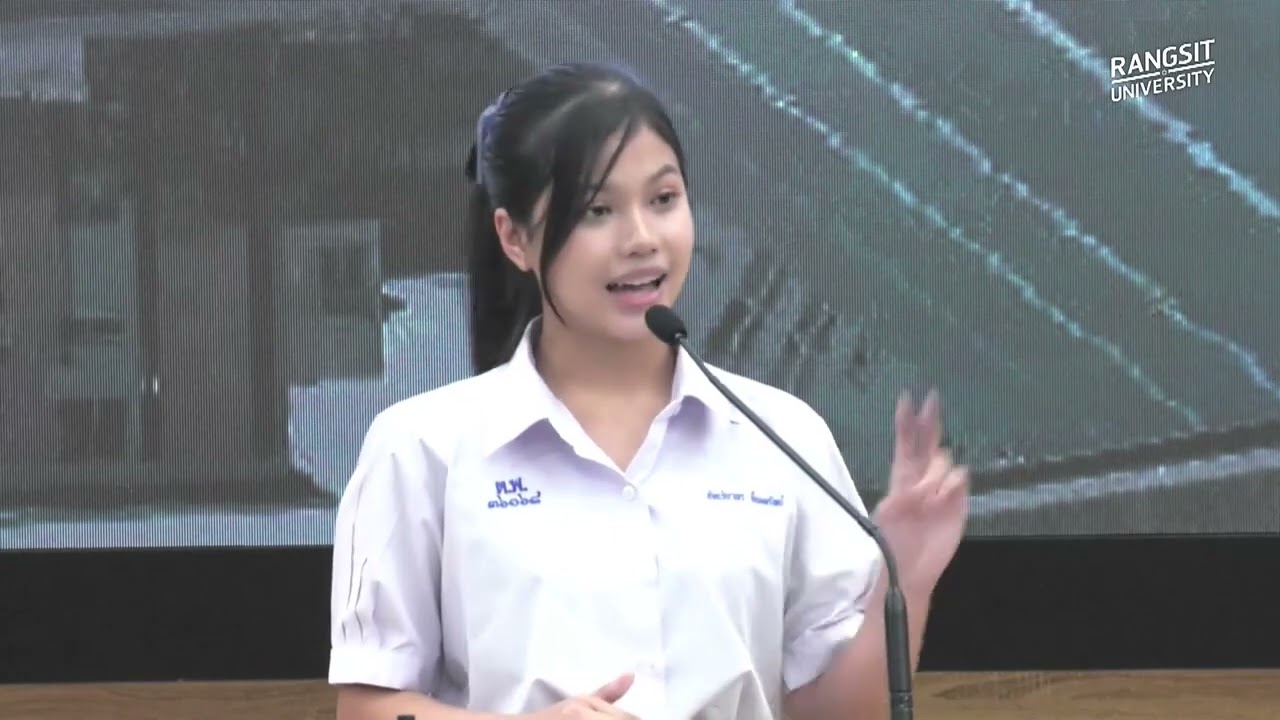 ประกวดสุนทรพจน์  นางสาวอัจฉริยาพร อ๊อดทรัพย์